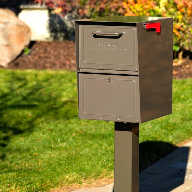 Rich Bronze Secure Curbside Locking Mailbox MailCase